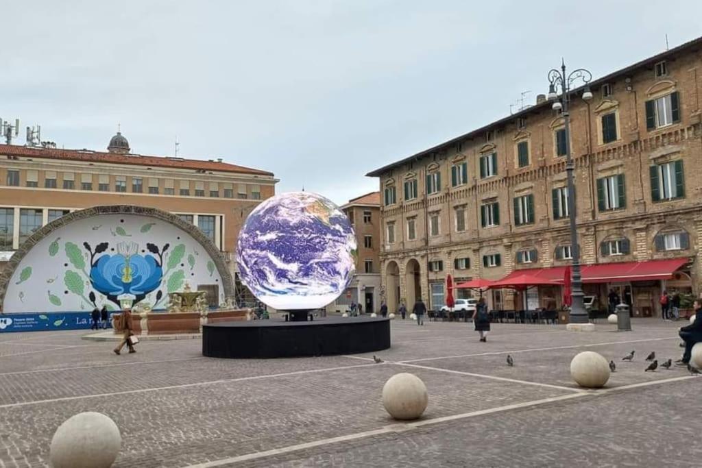 Appartement Il Nido Di Silvia A Due Passi Dal Teatro Rossini à Pesaro Extérieur photo